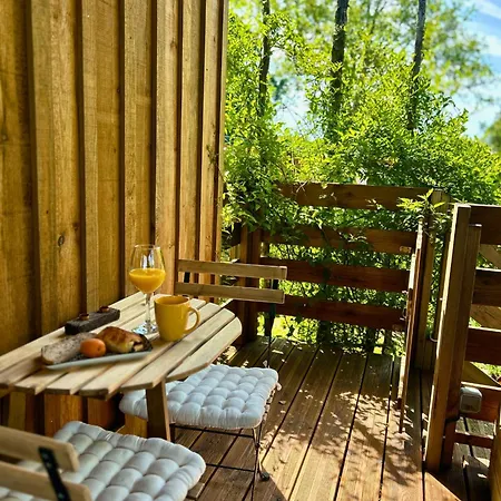 Sur Pilotis - 4 Personnes - Climatise- Piscine- Proche